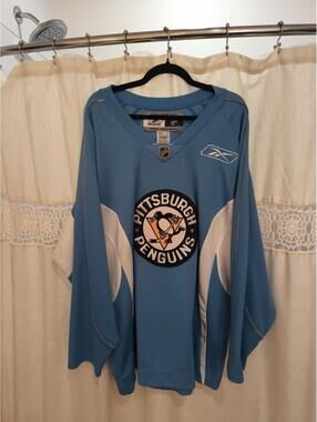 Reebok Pittsburgh Penguins Jersey Mens XL 2008 NHL Winter Classic Blue Sports
